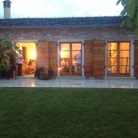 Villa Poropati, Groznjan, Istria - Luxury Countryside Estate For Up To 19 Persons - Large Pool Of 80M2 With Kids Section Exteriér fotografie